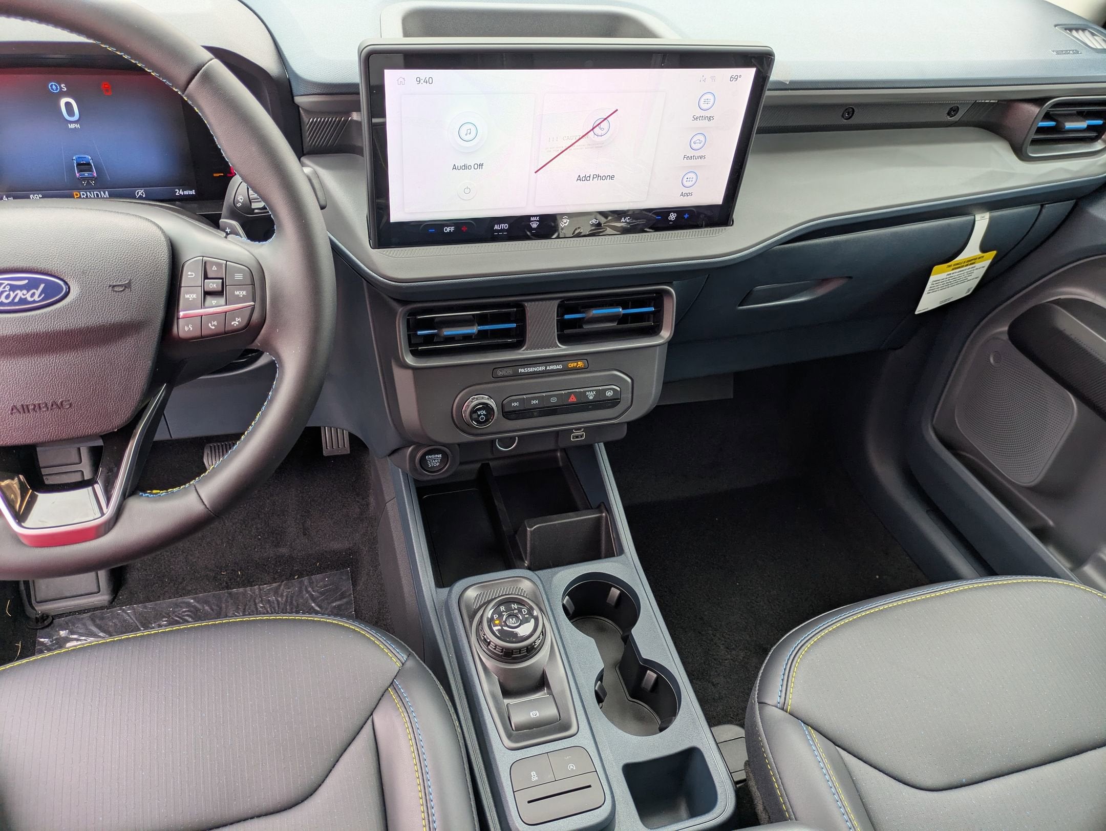 2025 Ford Maverick Lobo Standard