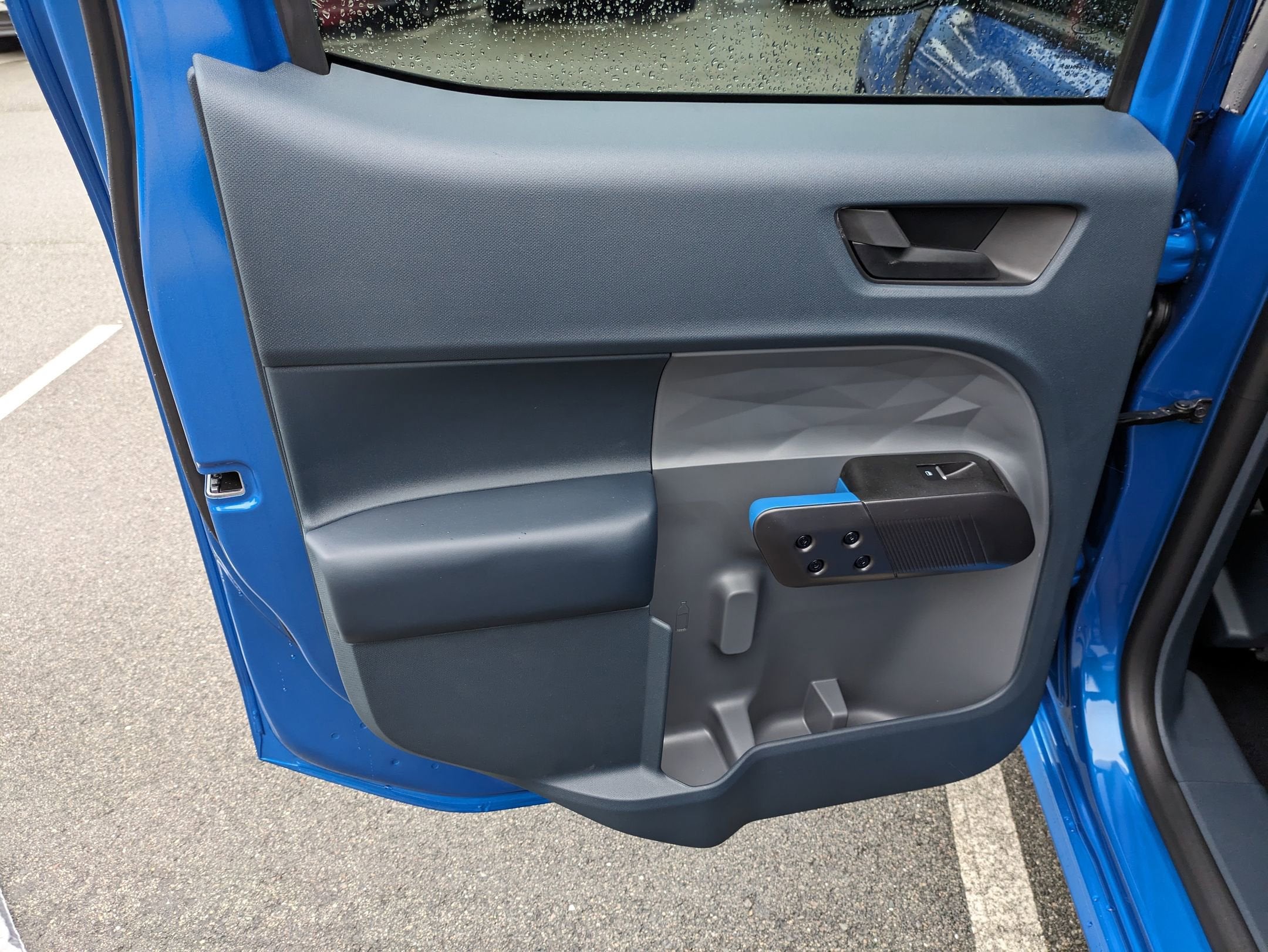 2025 Ford Maverick Lobo Standard