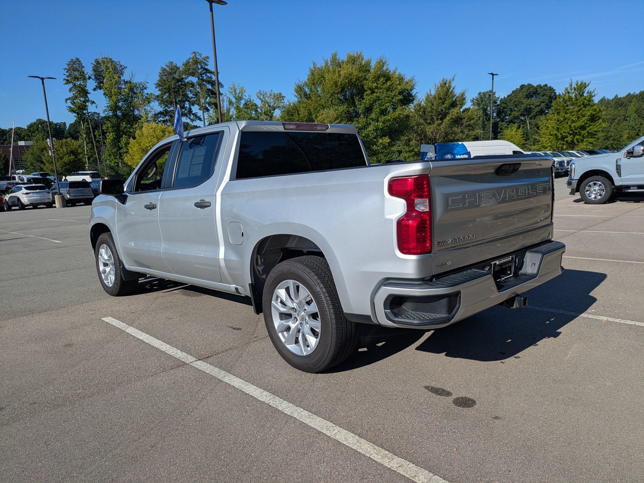 2022 Chevrolet Silverado 1500 Custom