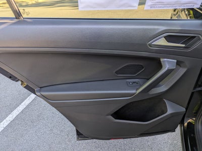 2021 Volkswagen Tiguan SE R-Line Black