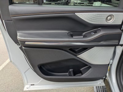 2025 Lincoln Navigator L Black Label