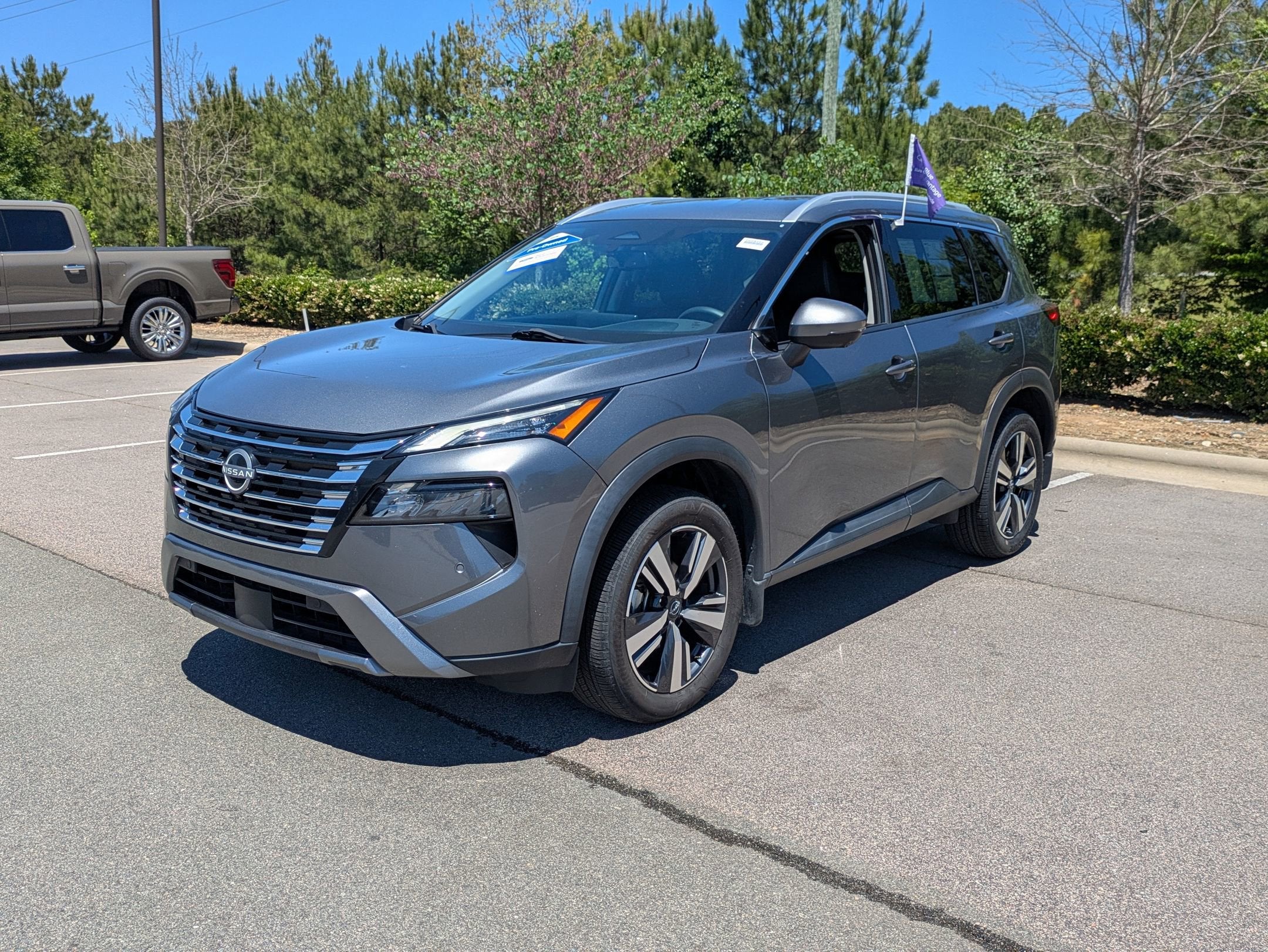 2024 Nissan Rogue SL