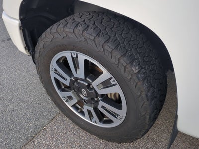 2019 Toyota Tundra 4WD SR5