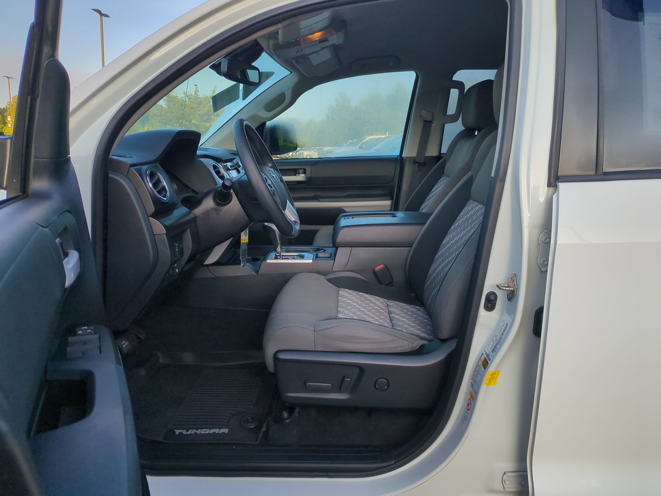 2019 Toyota Tundra 4WD SR5