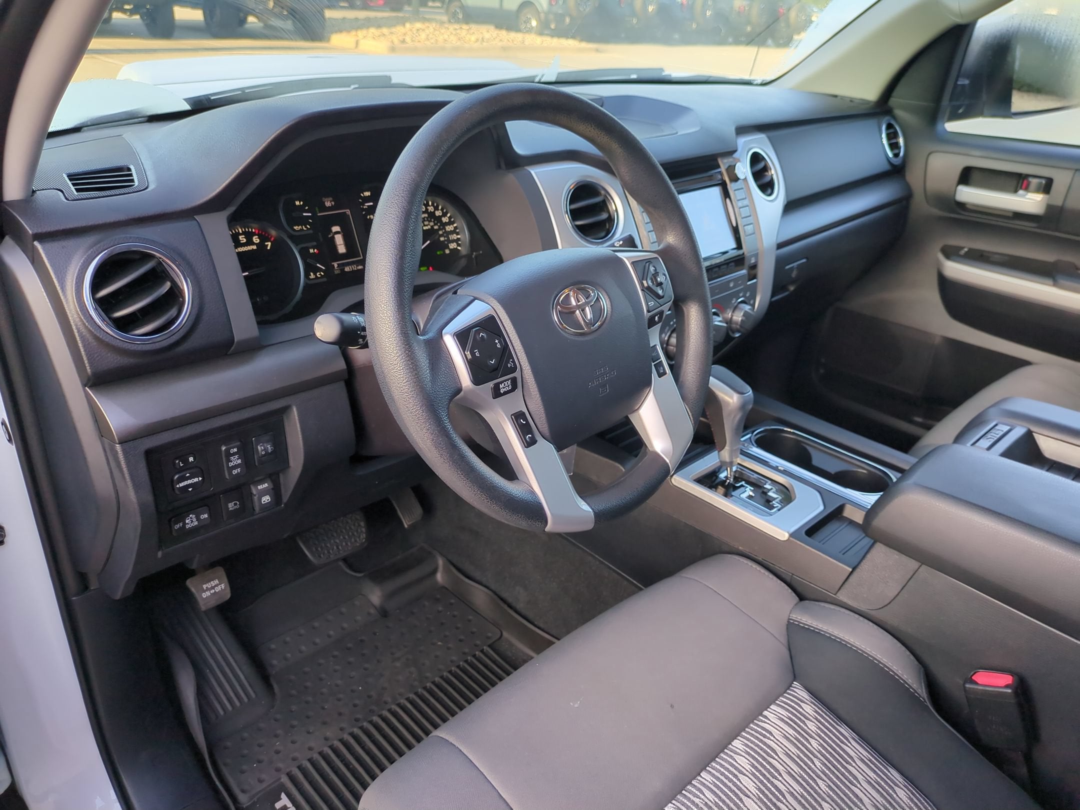 2019 Toyota Tundra 4WD SR5