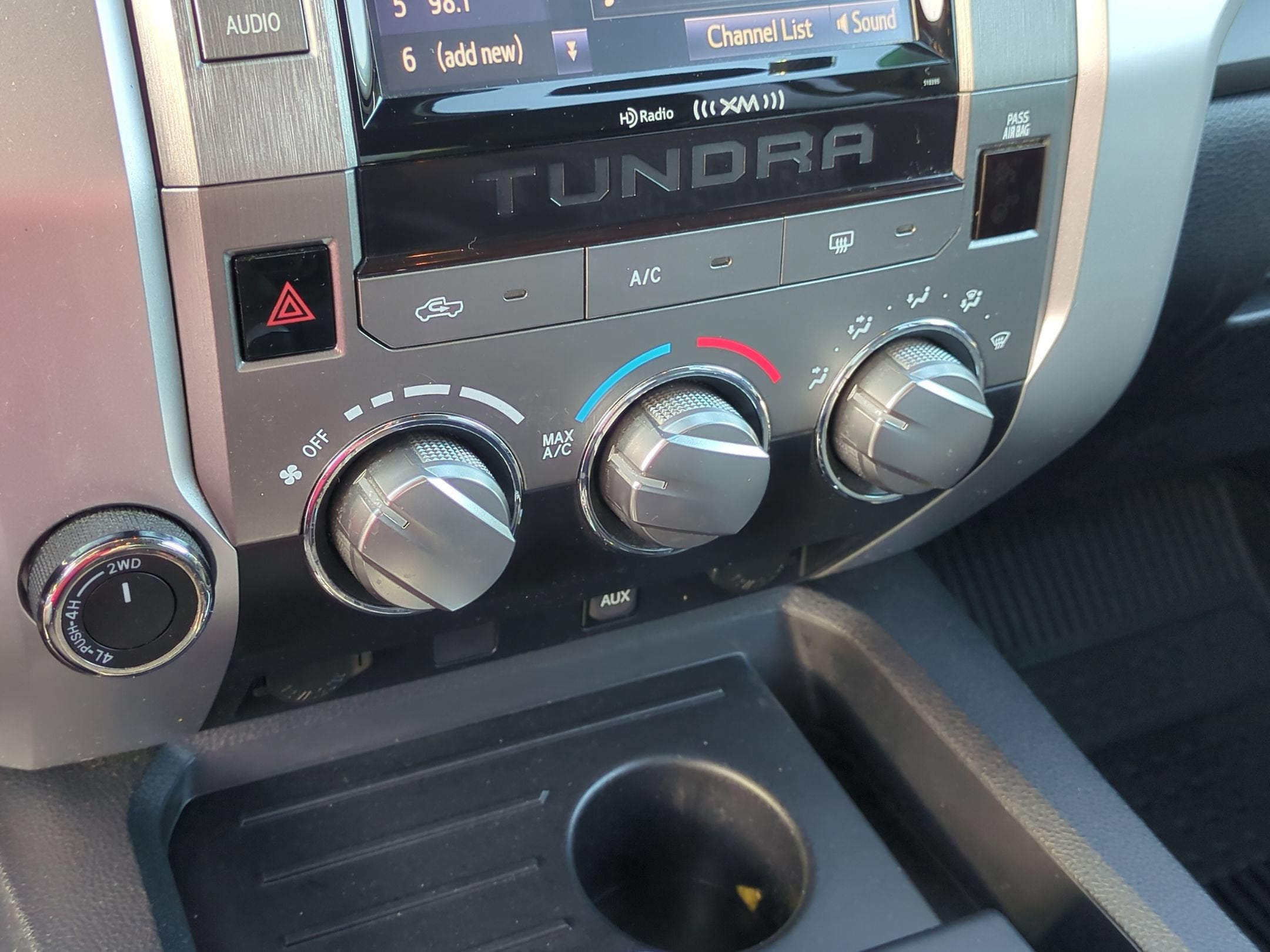 2019 Toyota Tundra 4WD SR5