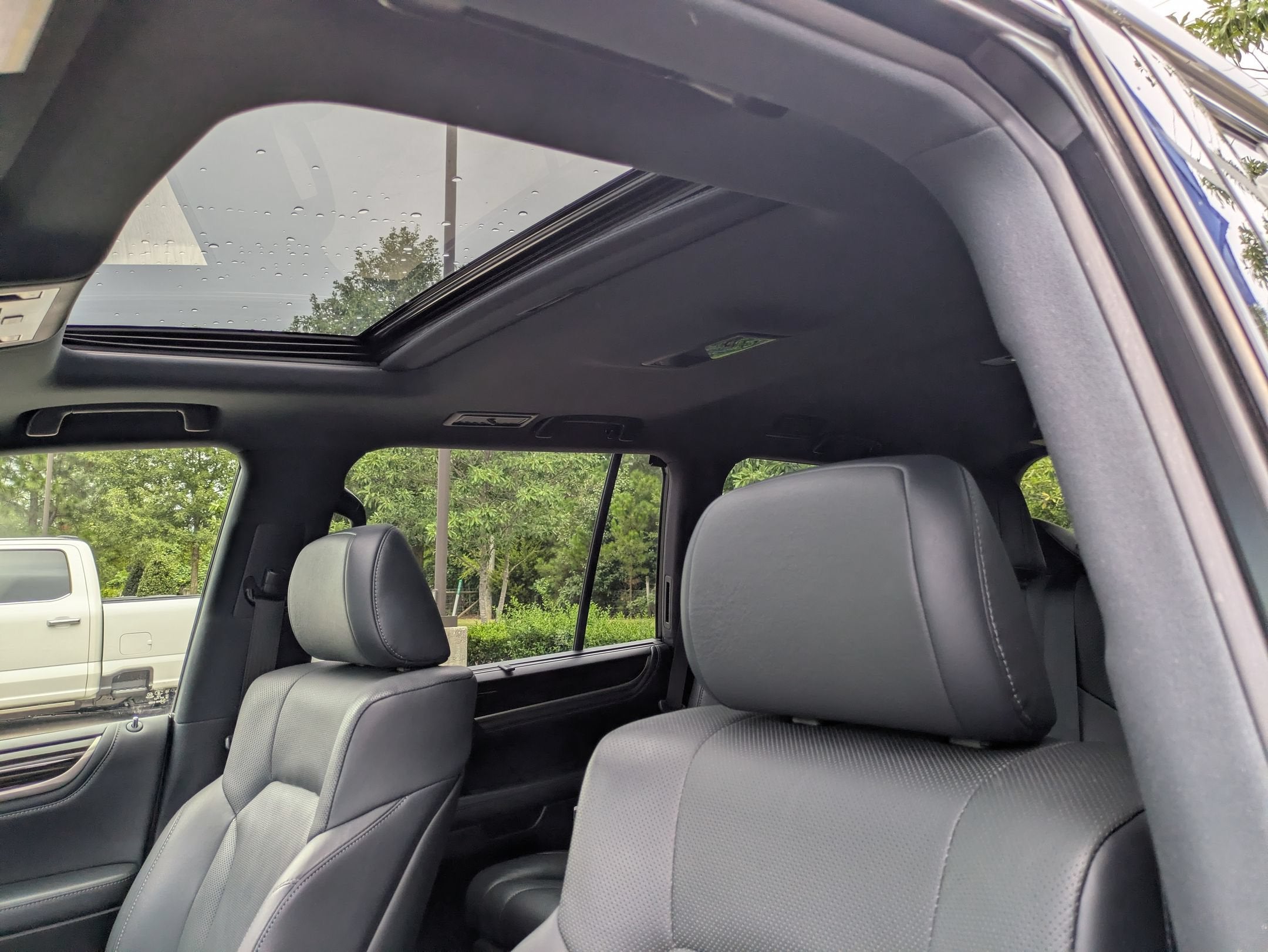 2021 Lexus LX LX 570