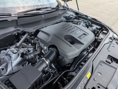 2023 Land Rover Discovery Metropolitan Edition