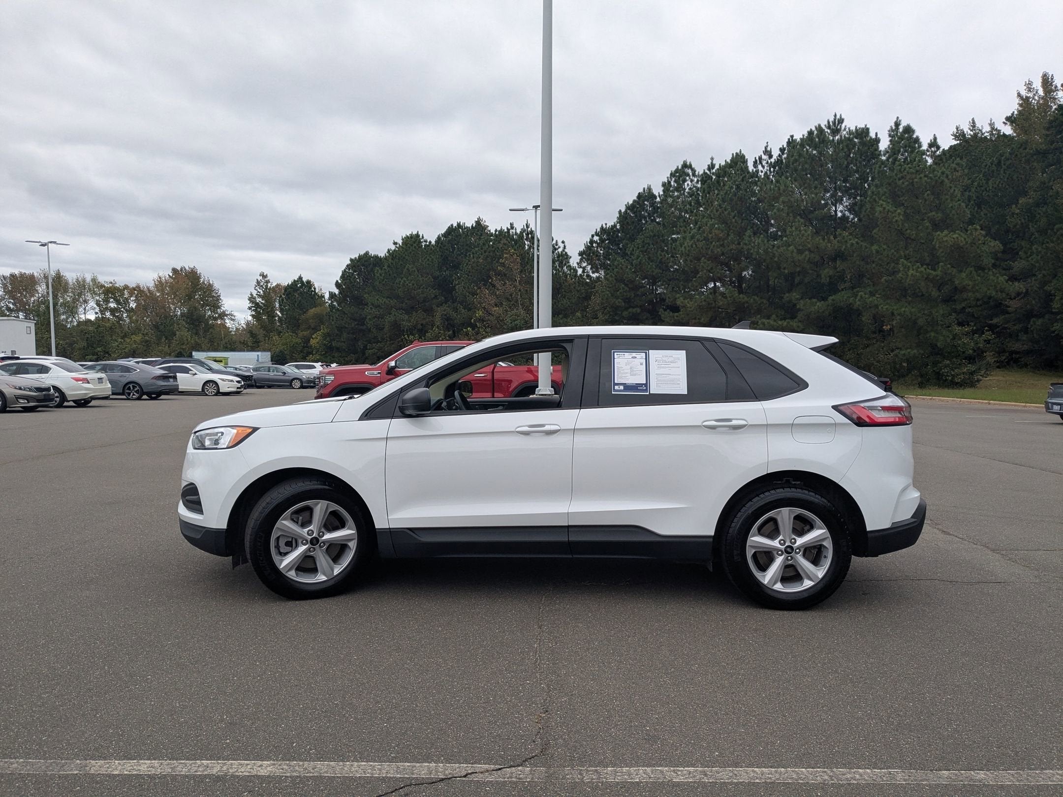 2024 Ford Edge SE