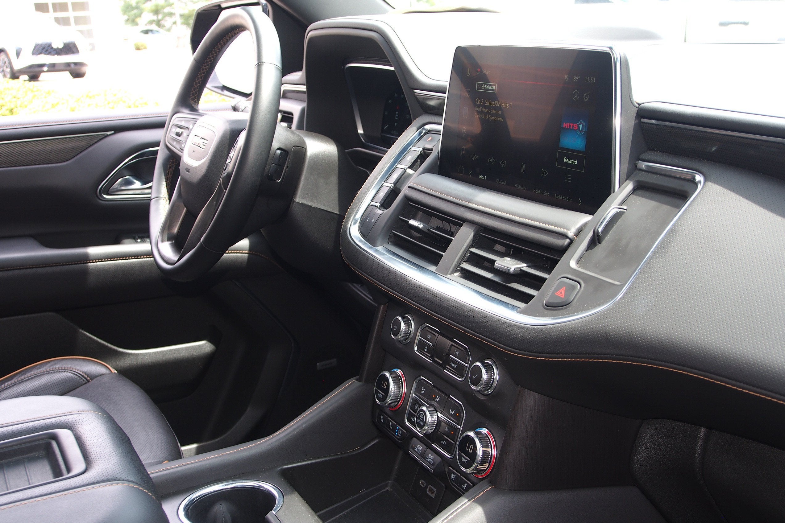 2023 GMC Yukon AT4