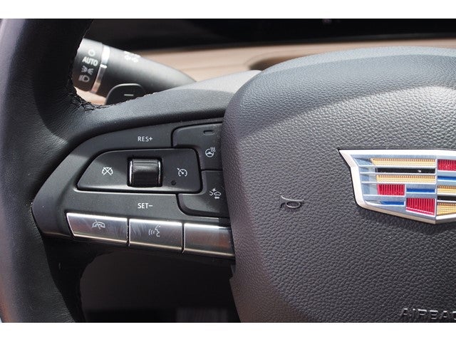 2024 Cadillac XT4 FWD Premium Luxury