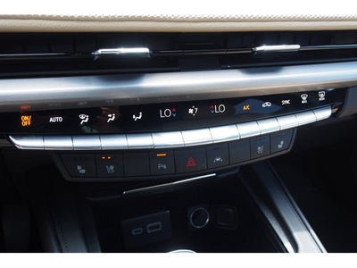2024 Cadillac XT4 FWD Premium Luxury