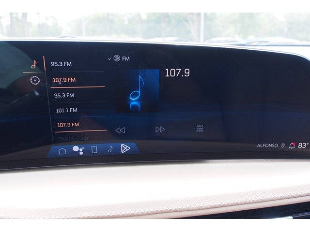 2024 Cadillac XT4 FWD Premium Luxury
