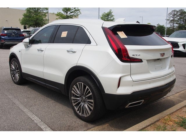 2024 Cadillac XT4 FWD Premium Luxury