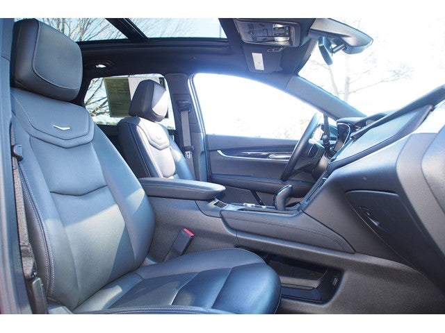 2025 Cadillac XT5 FWD Premium Luxury