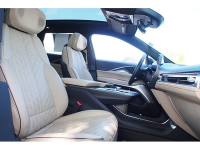 2024 Cadillac LYRIQ Sport
