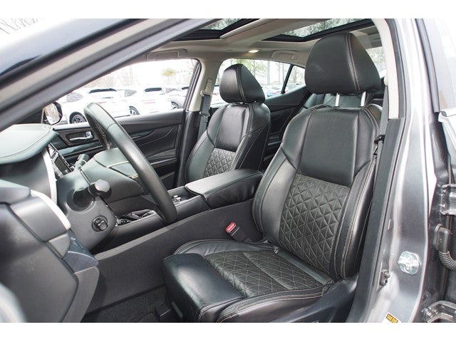 2021 Nissan Maxima Platinum