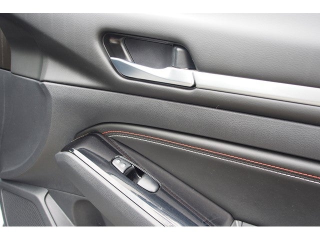 2023 Nissan Altima 2.0 SR