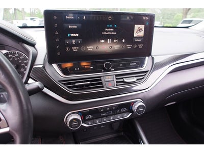 2023 Nissan Altima 2.0 SR