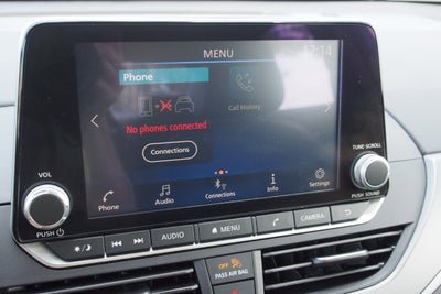 2025 Nissan Altima SR