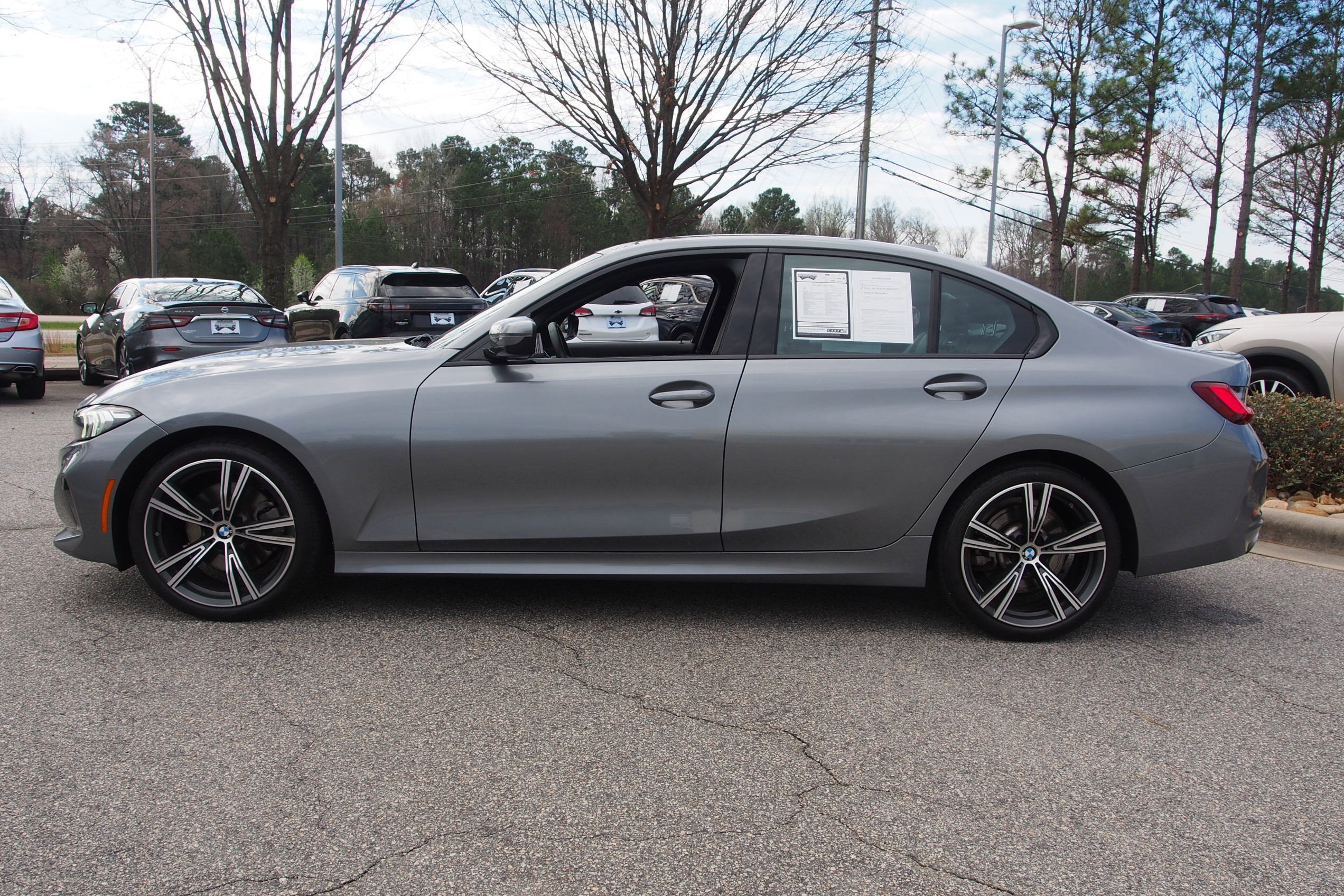 2023 BMW 3 Series 330i