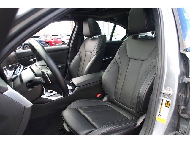 2023 BMW 3 Series 330i