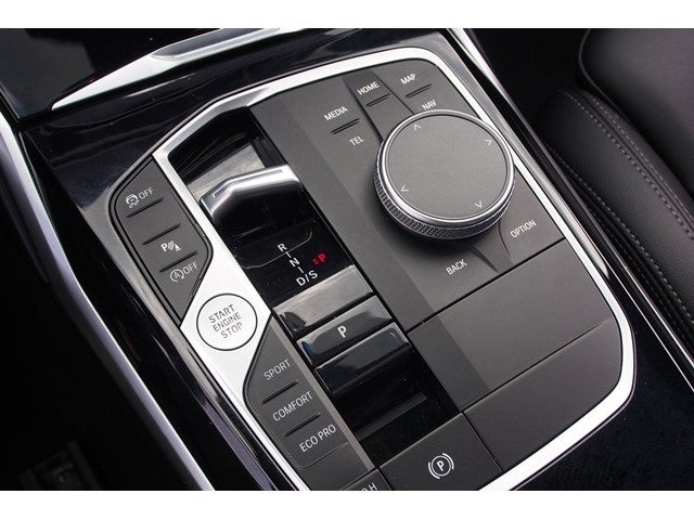 2023 BMW 3 Series 330i