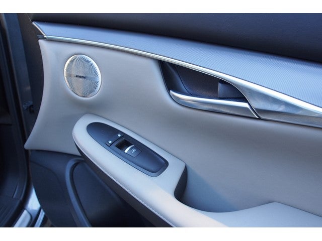 2023 INFINITI QX50 LUXE