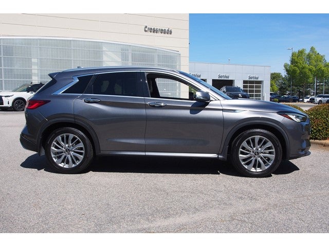 2023 INFINITI QX50 LUXE