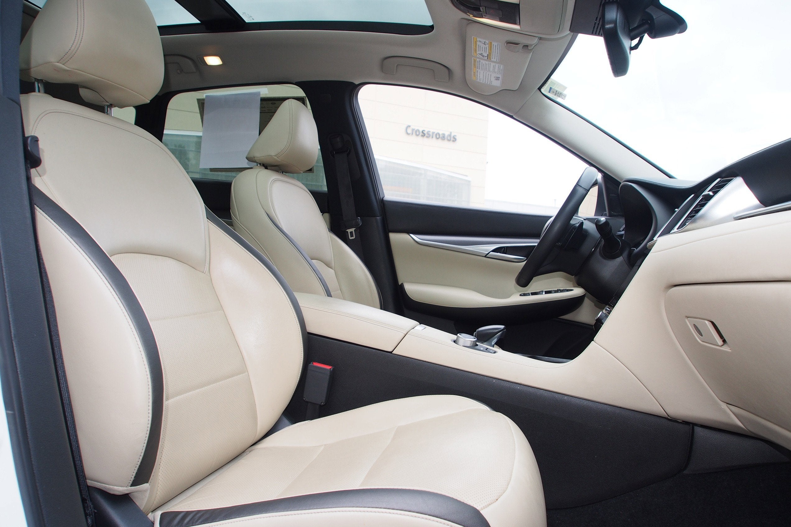 2022 INFINITI QX50 LUXE