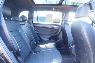 2022 Volkswagen Tiguan SEL R-Line