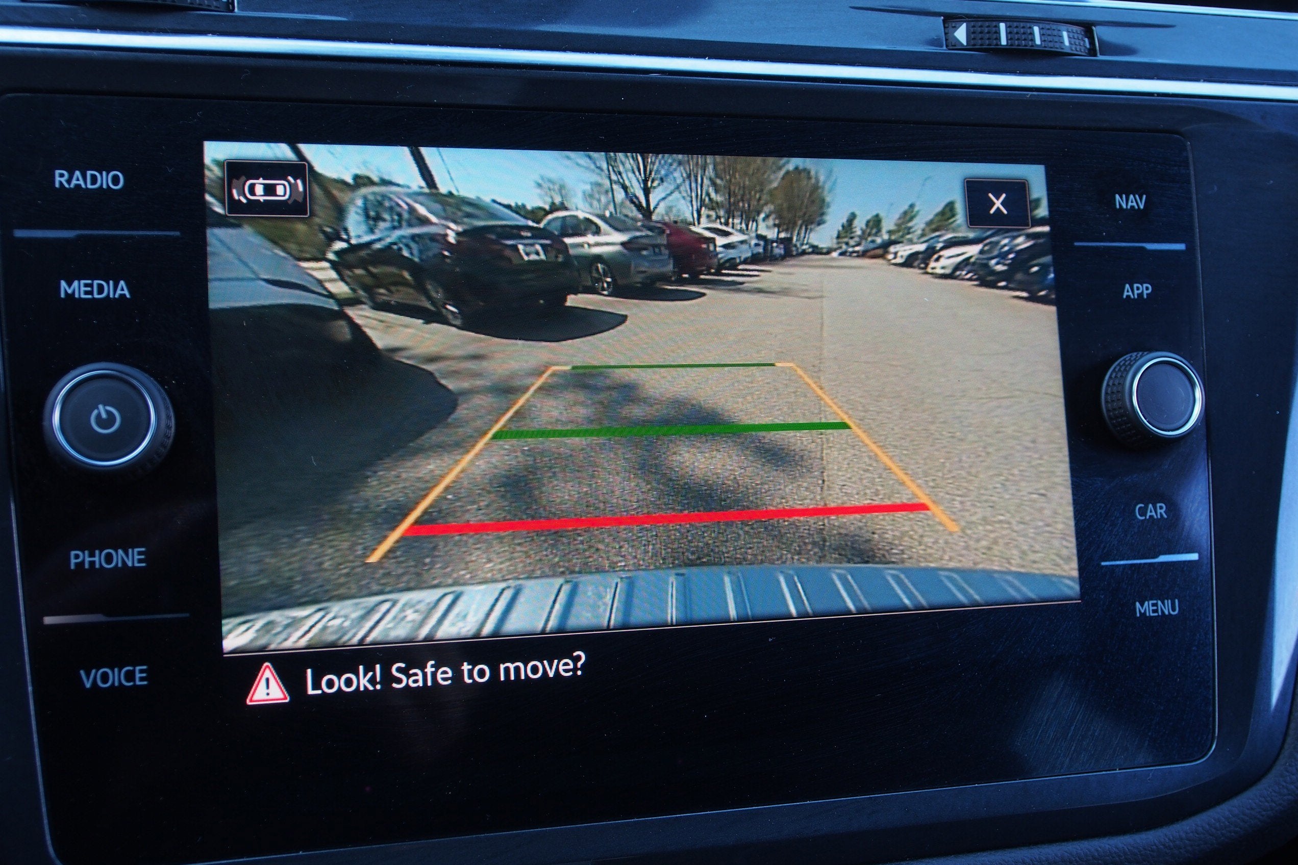 2022 Volkswagen Tiguan SEL R-Line