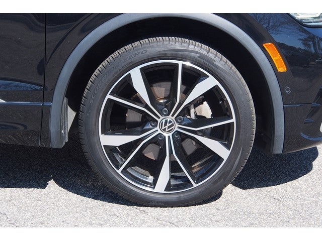 2022 Volkswagen Tiguan SEL R-Line