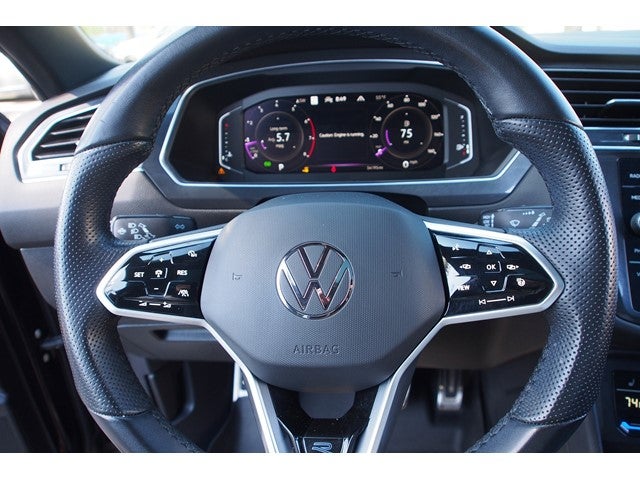 2022 Volkswagen Tiguan SEL R-Line