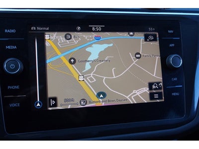 2022 Volkswagen Tiguan SEL R-Line