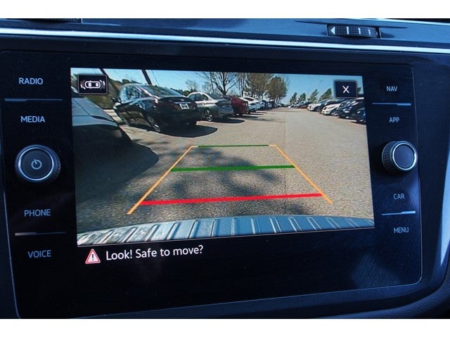 2022 Volkswagen Tiguan SEL R-Line