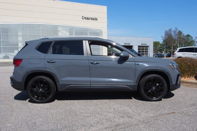 2022 Volkswagen Taos SE