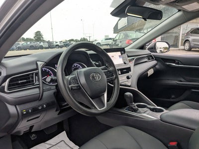 2022 Toyota Camry LE