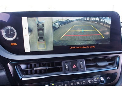 2023 Lexus ES ES 300h F SPORT Handling