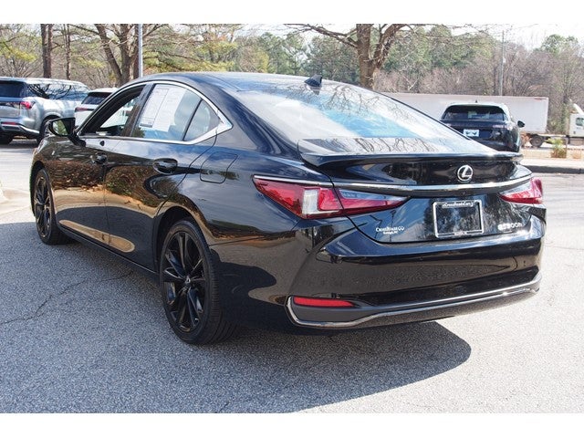 2023 Lexus ES ES 300h F SPORT Handling