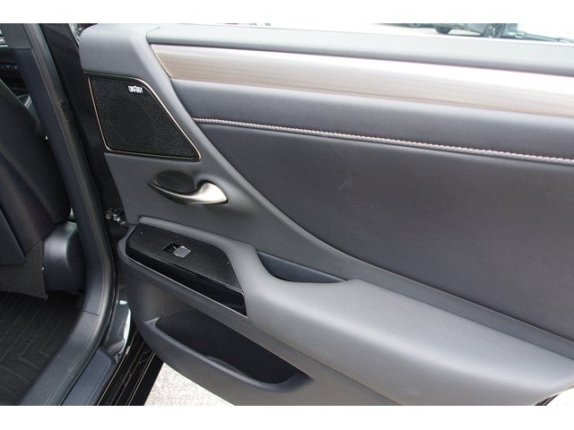 2024 Lexus ES ES 300h F SPORT Handling