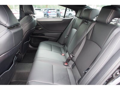 2024 Lexus ES ES 300h F SPORT Handling
