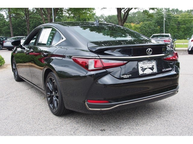 2024 Lexus ES ES 300h F SPORT Handling