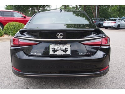2024 Lexus ES ES 300h F SPORT Handling
