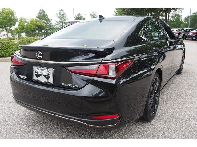 2024 Lexus ES ES 300h F SPORT Handling