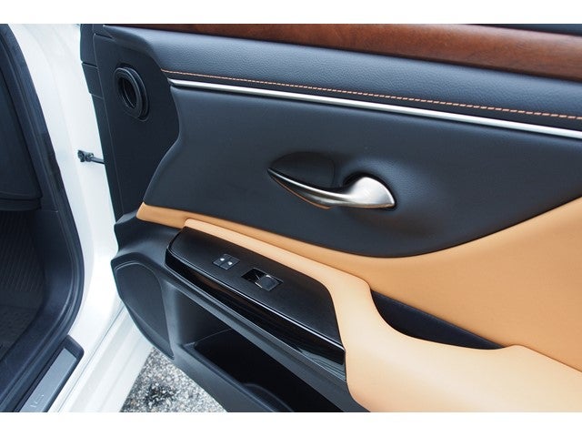 2025 Lexus ES ES 350