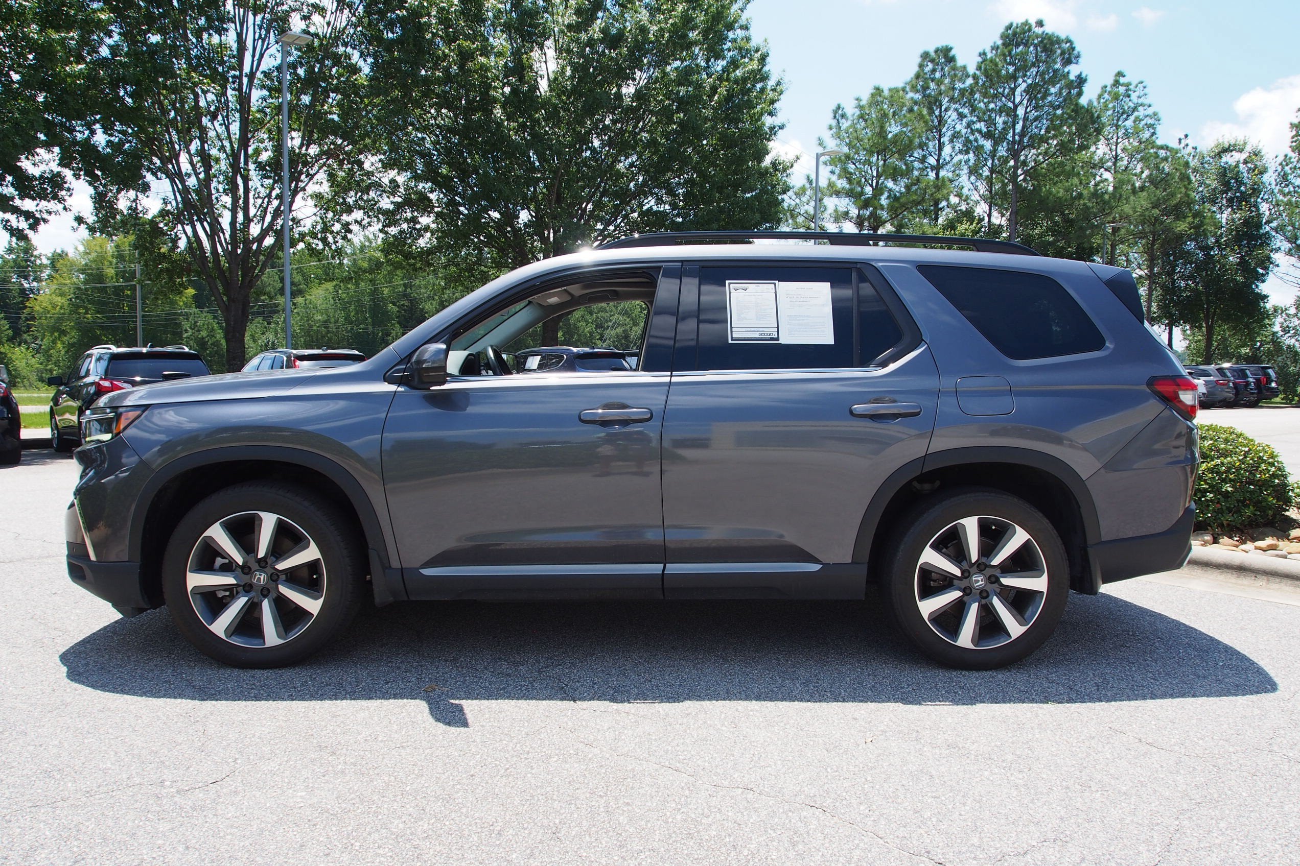 2024 Honda Pilot Touring