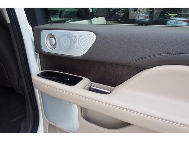 2024 Lincoln Navigator L Reserve