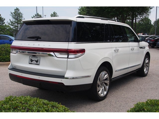 2024 Lincoln Navigator L Reserve