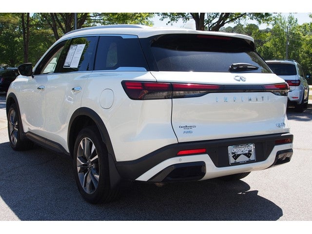 2025 INFINITI QX60 LUXE